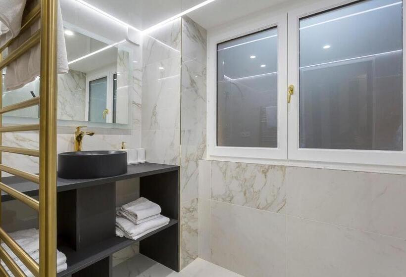 Cocon Cordeliers / 4 Voyageurs