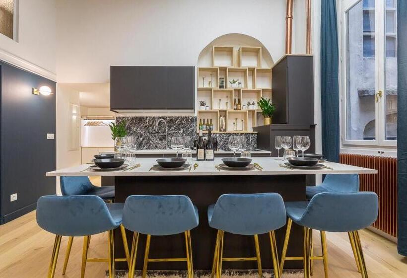 Cocon Cordeliers / 4 Voyageurs