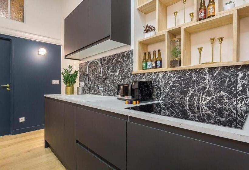 Cocon Cordeliers / 4 Voyageurs