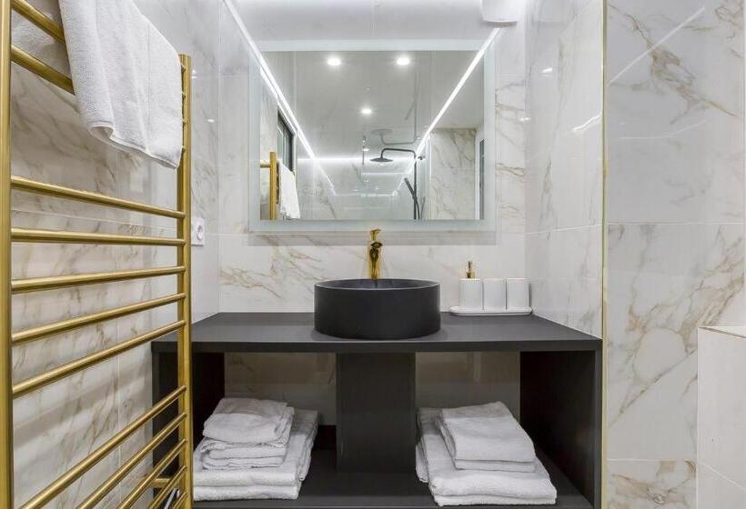 Cocon Cordeliers / 4 Voyageurs