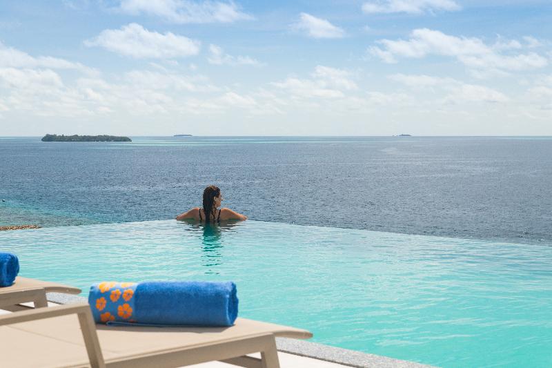 هتل Kaani Palm Beach