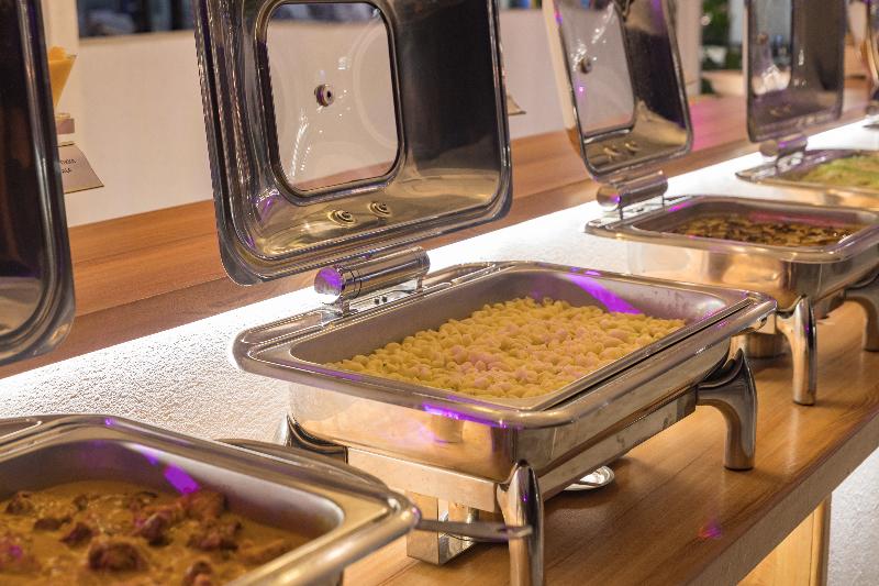 هتل Kaani Palm Beach