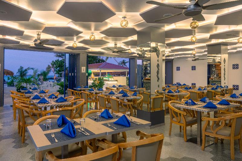 هتل Kaani Palm Beach