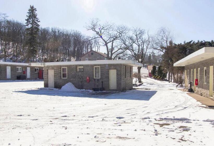 בית מלון כפרי Wilkesbarre East