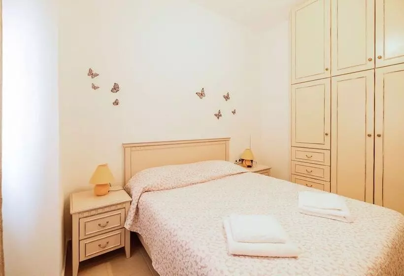 Ifigeneia Apartments Cozy Equipped Summer Home