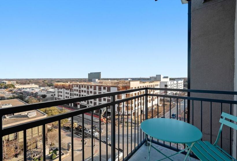 Kasa Arlington Dallas