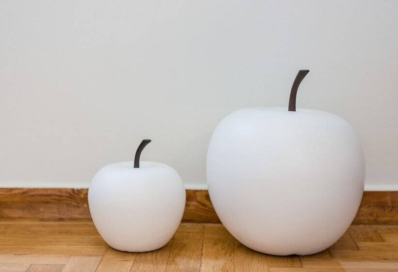 Newly Renovated 100m² Stylish Urban Flat