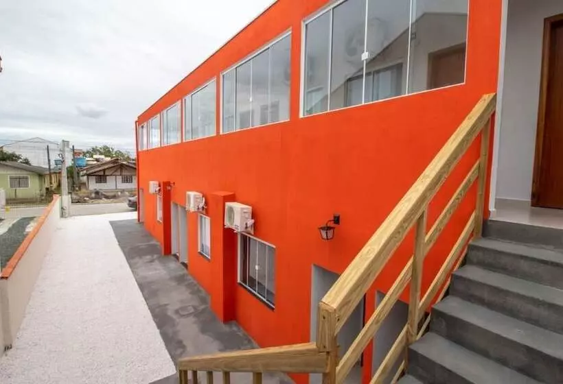 ペンション Pousada Villa Sambaqui