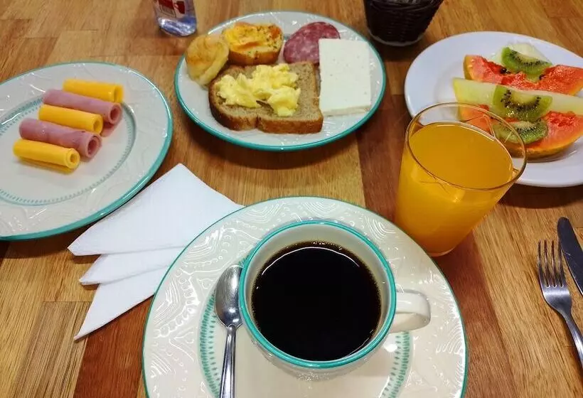 ペンション Pousada Villa Sambaqui