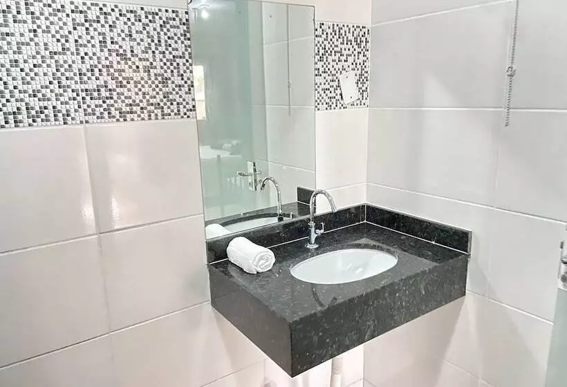 ペンション Pousada Villa Sambaqui