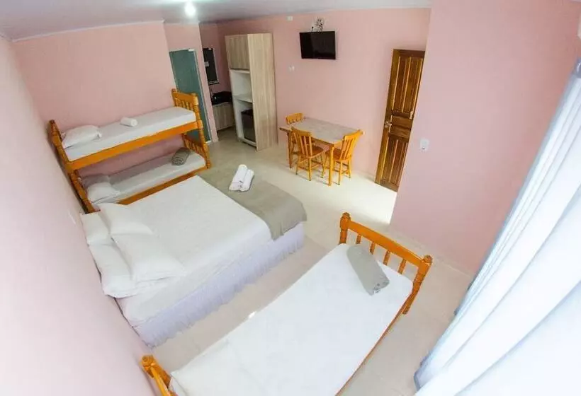 ペンション Pousada Villa Sambaqui