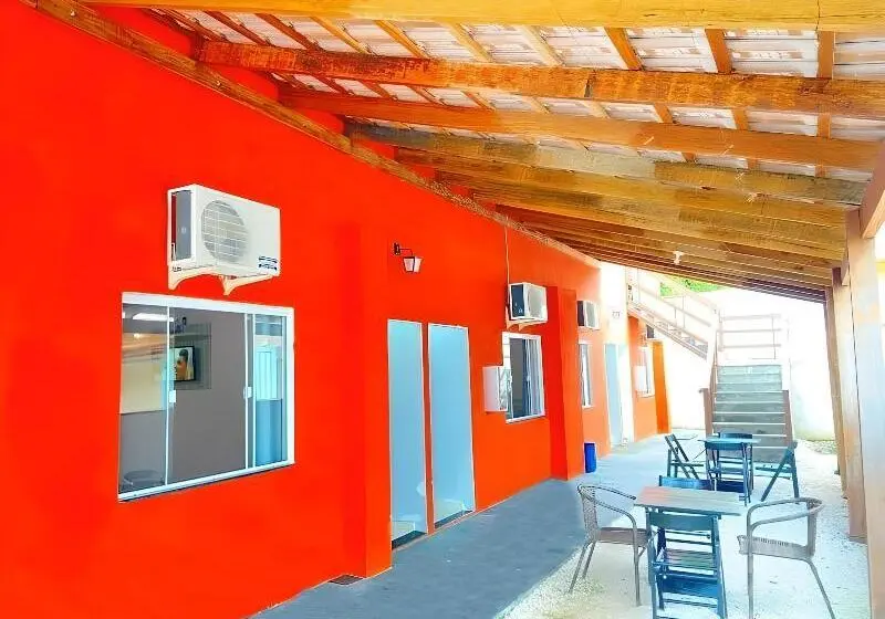 پانسیون Pousada Villa Sambaqui