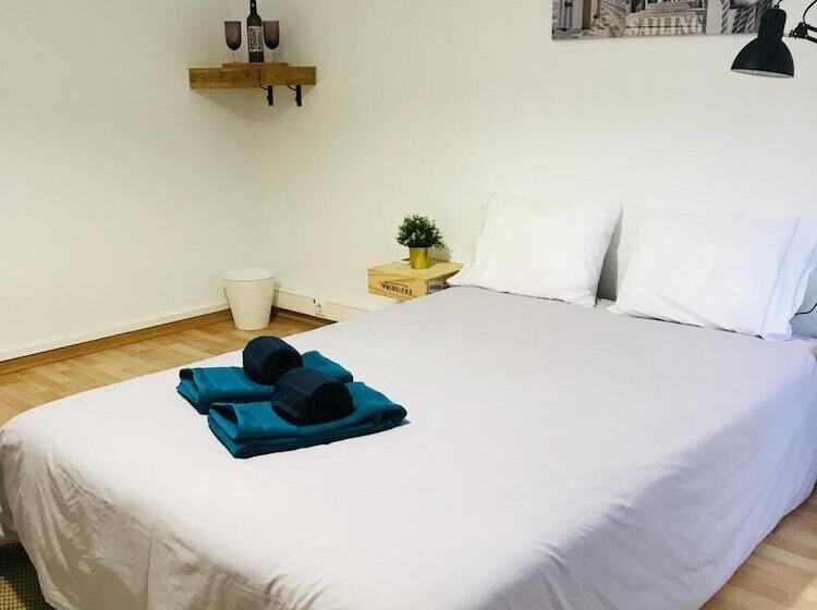 پانسیون Wine Inn Cascais Guesthouse