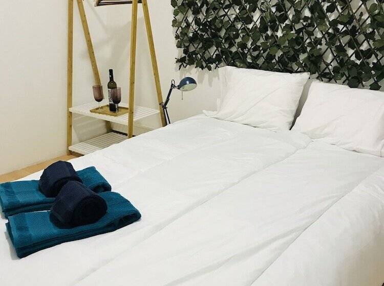 پانسیون Wine Inn Cascais Guesthouse