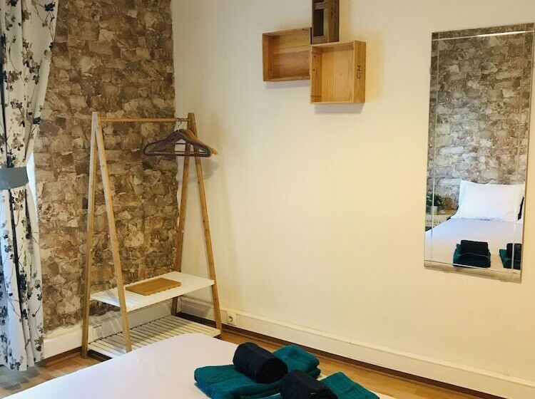 پانسیون Wine Inn Cascais Guesthouse