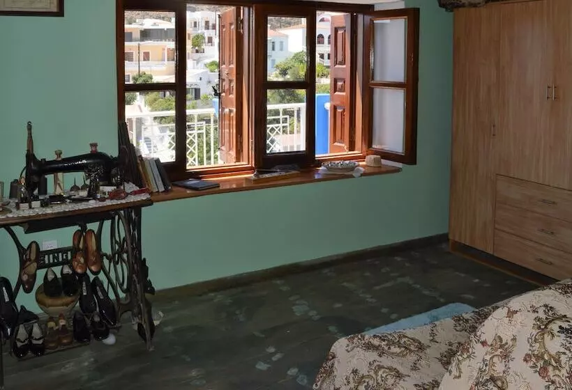 Traditional Karpathian Home With Panoramic View