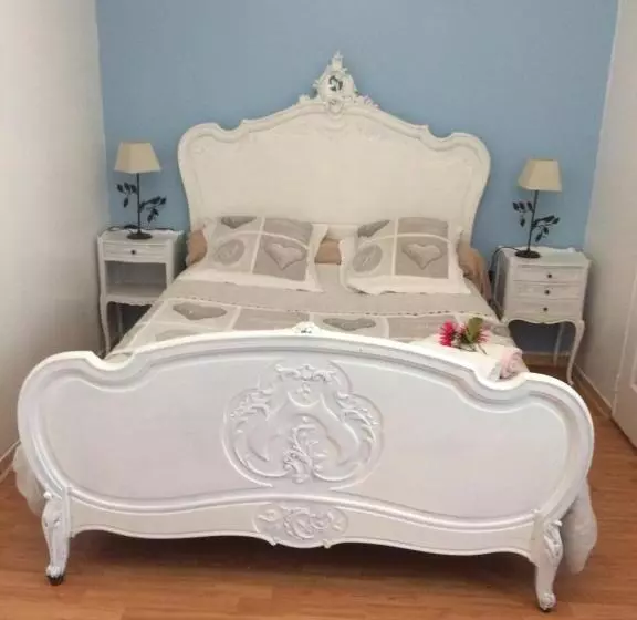 Aamiaismajoitus (B&B) Belle Maison De Montagne