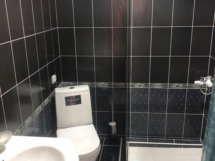 مبيت وإفطار Mini Hotel Na Gorkovo