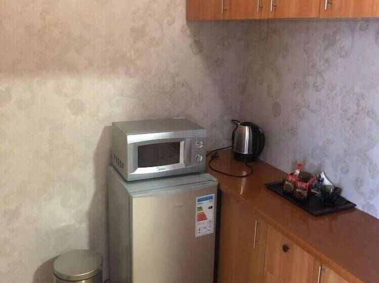 مبيت وإفطار Mini Hotel Na Gorkovo