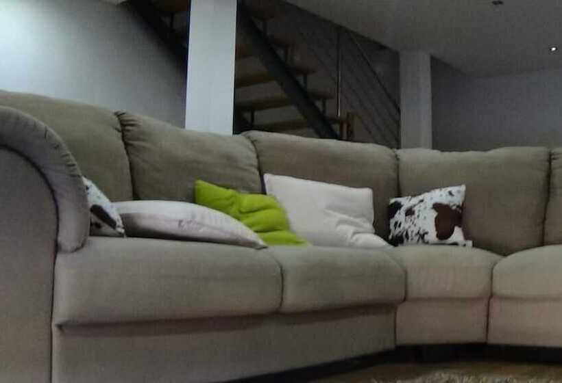 민박 Quinta Da Lousa   Guest House   Valongo   Porto