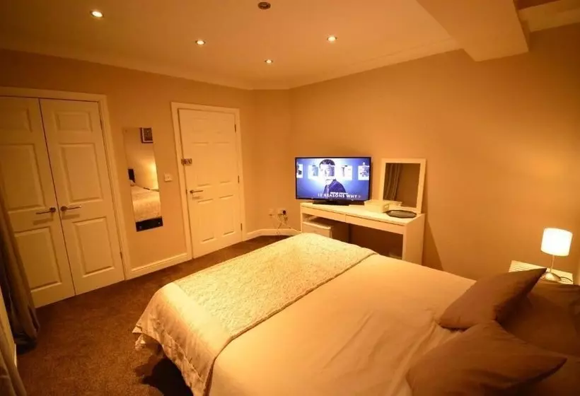 Aparthotel Glovers Court