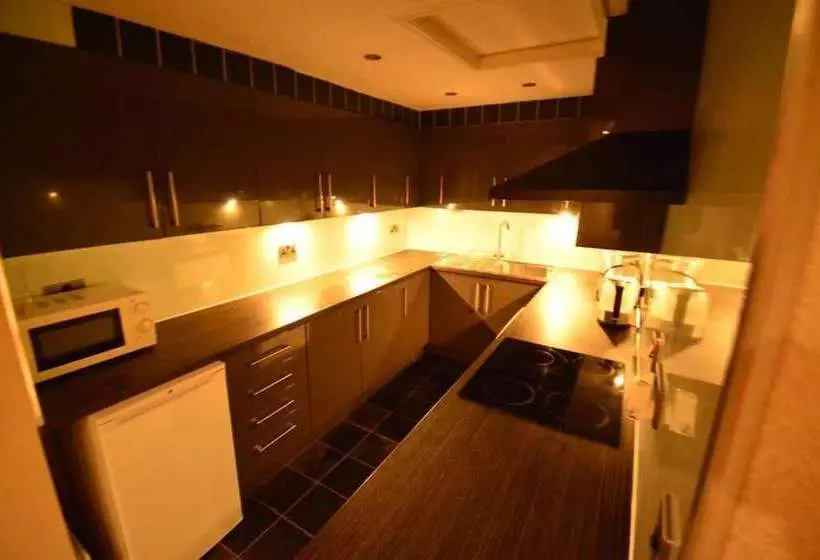 Aparthotel Glovers Court