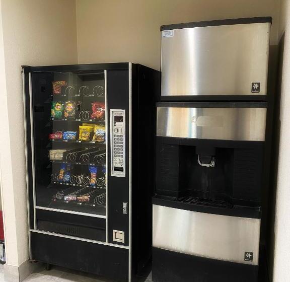 בית מלון כפרי Lone Star Inn