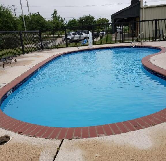 בית מלון כפרי Lone Star Inn