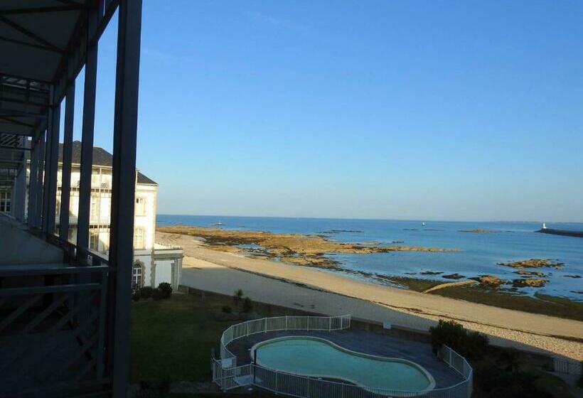 Les Yeux Dans L Océan