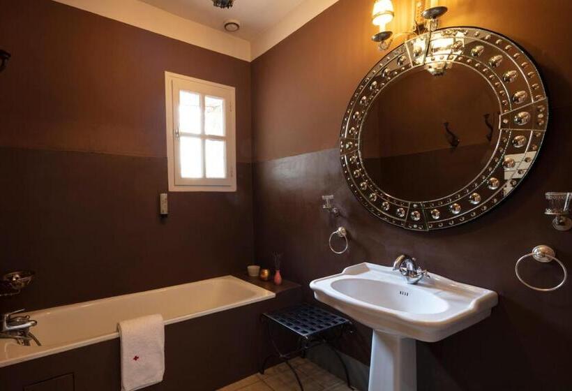 Pensionat Commanderie De Peyrassol