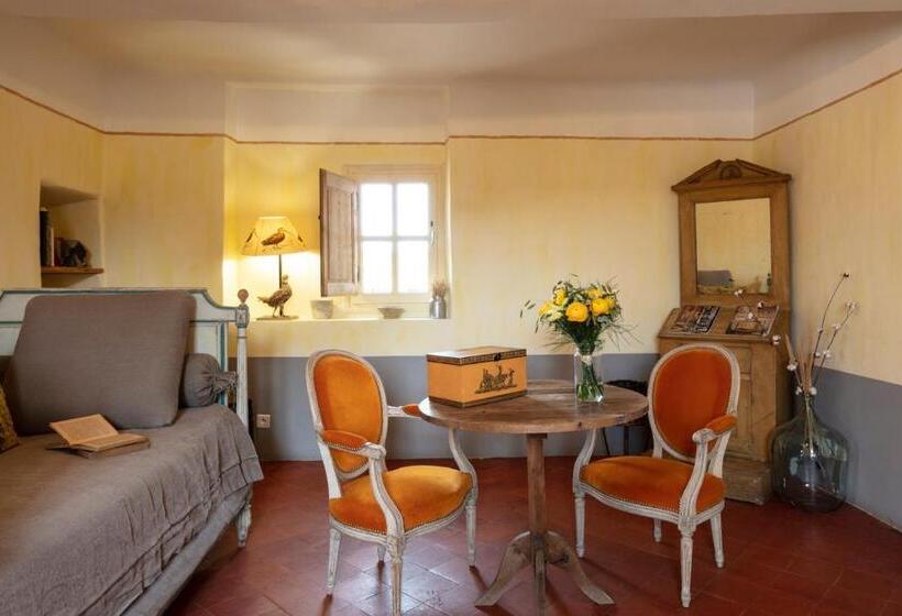 Pensionat Commanderie De Peyrassol