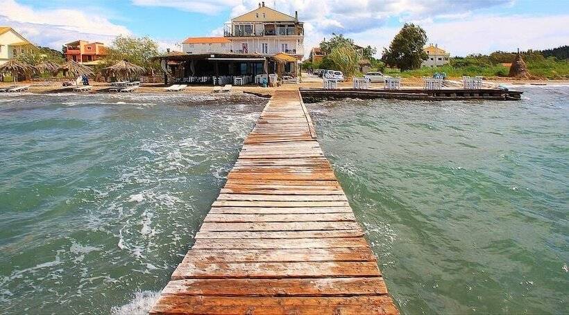 بنسيون Petrakis Beach