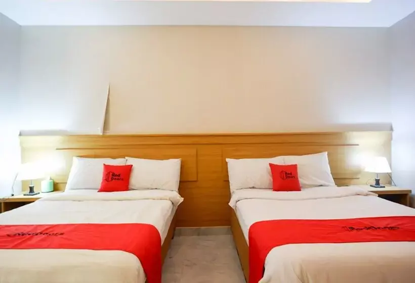 ペンション Reddoorz Plus At Hotel Srikandi Kendari