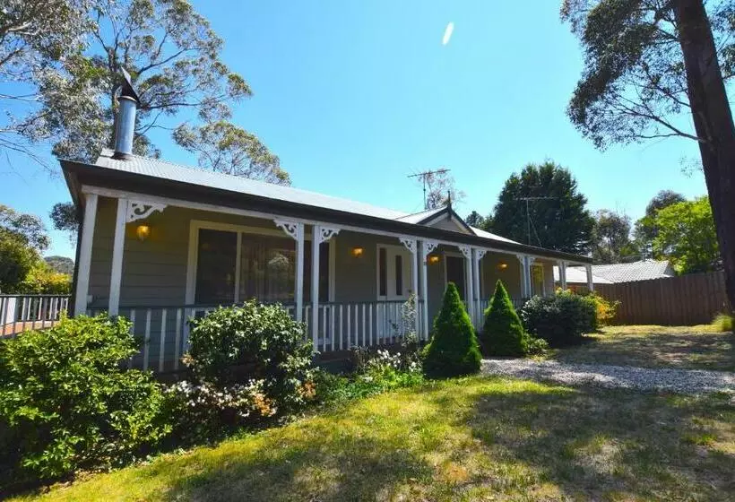 Rocky Mountain Cottage