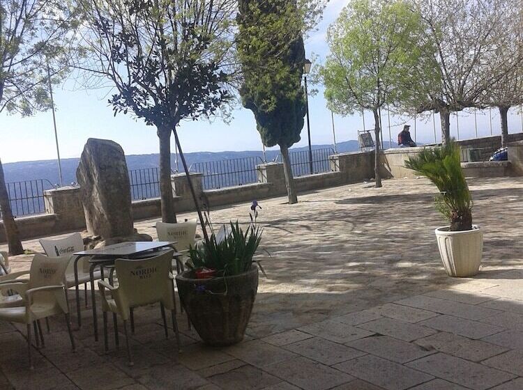 פונדק Hospedería Santuario Virgen De La Cabeza