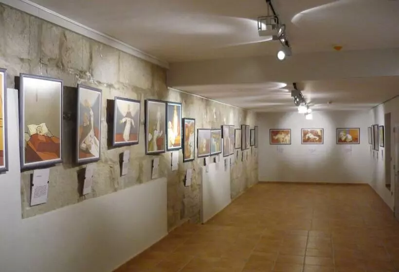 簡易ホテル Hospedería Santuario Virgen De La Cabeza