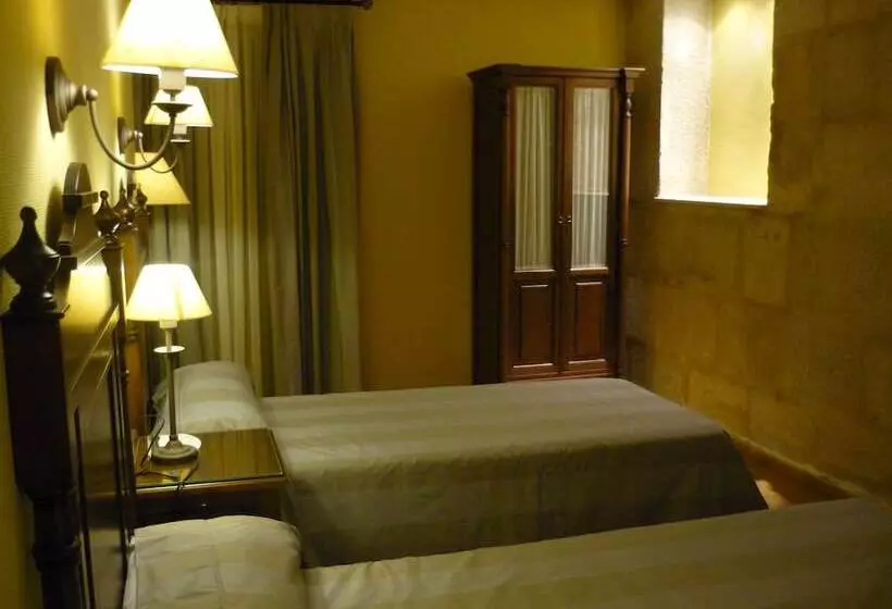 簡易ホテル Hospedería Santuario Virgen De La Cabeza