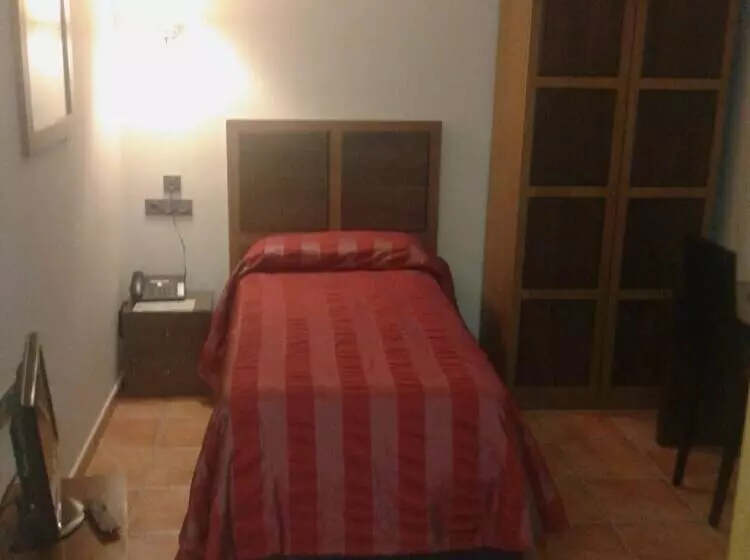 簡易ホテル Hospedería Santuario Virgen De La Cabeza