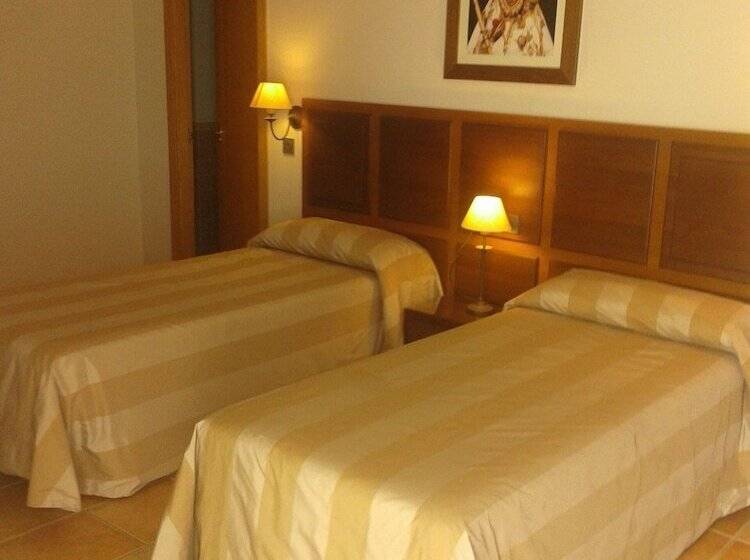 פונדק Hospedería Santuario Virgen De La Cabeza