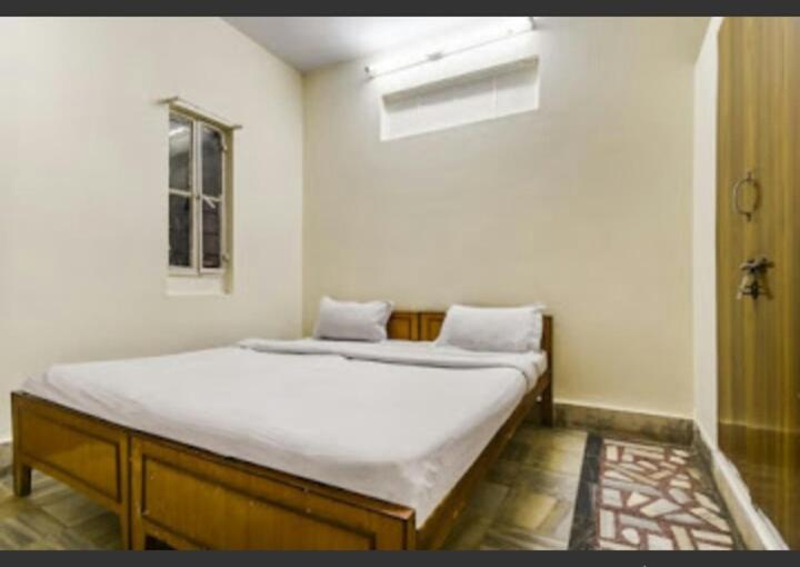 Hotel Spot On 49335 Alwin