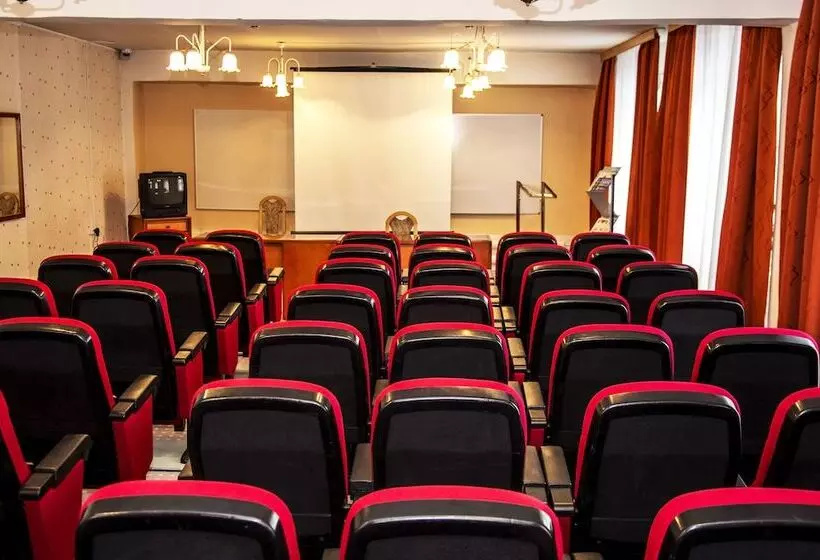 ホテル Zvezdny Park