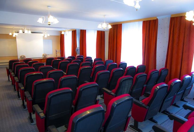 فندق Zvezdny Park