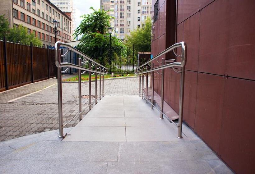 London Mini Hotel   Hostel