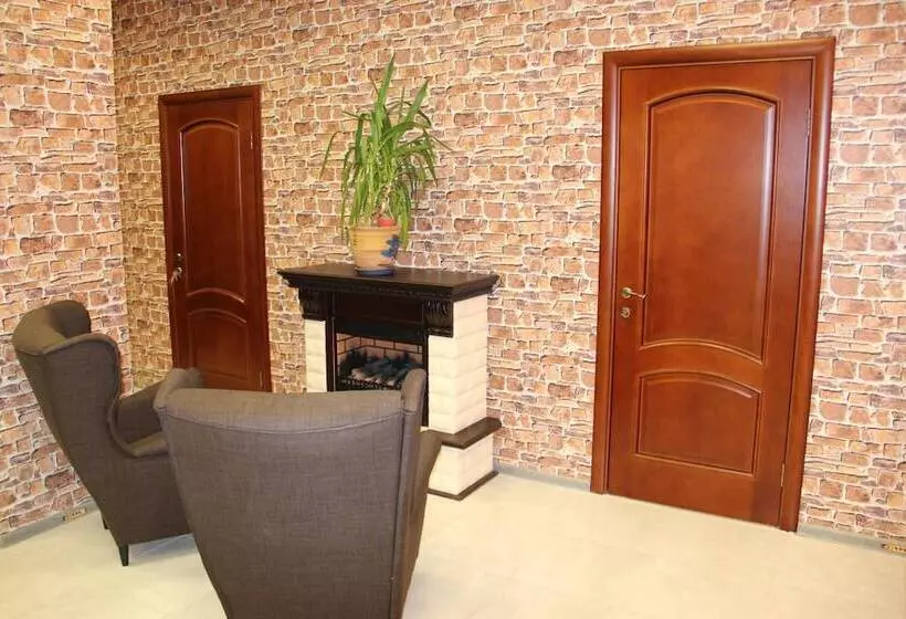 London Mini Hotel   Hostel