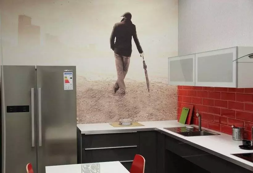 London Mini Hotel   Hostel