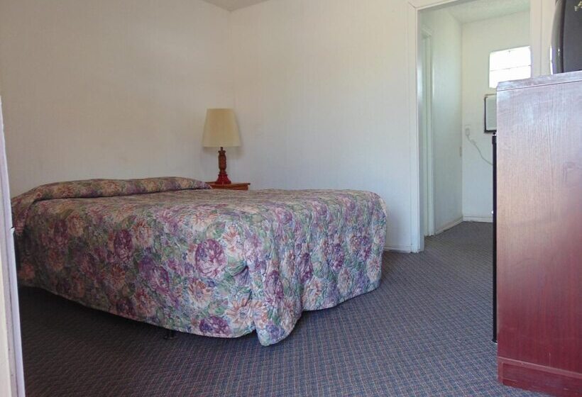 فندق على الطريق Heritage Budget Inn