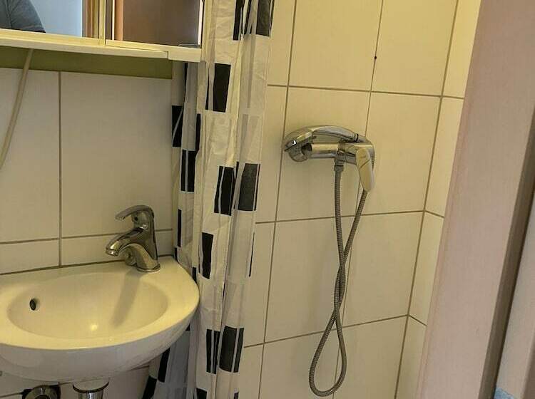 פנסיון Bed4you Gästehaus 1