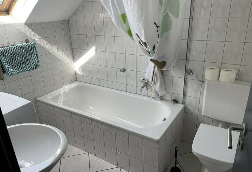 פנסיון Bed4you Gästehaus 1