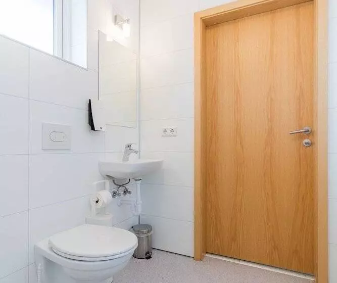 پانسیون Guesthouse Nypugardar
