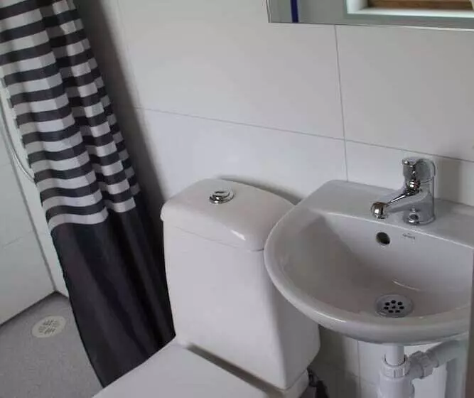 پانسیون Guesthouse Nypugardar